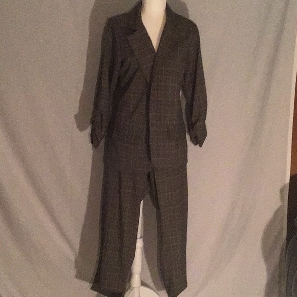 ASLEY STEWART plus size pant suit - Picture 4 of 16